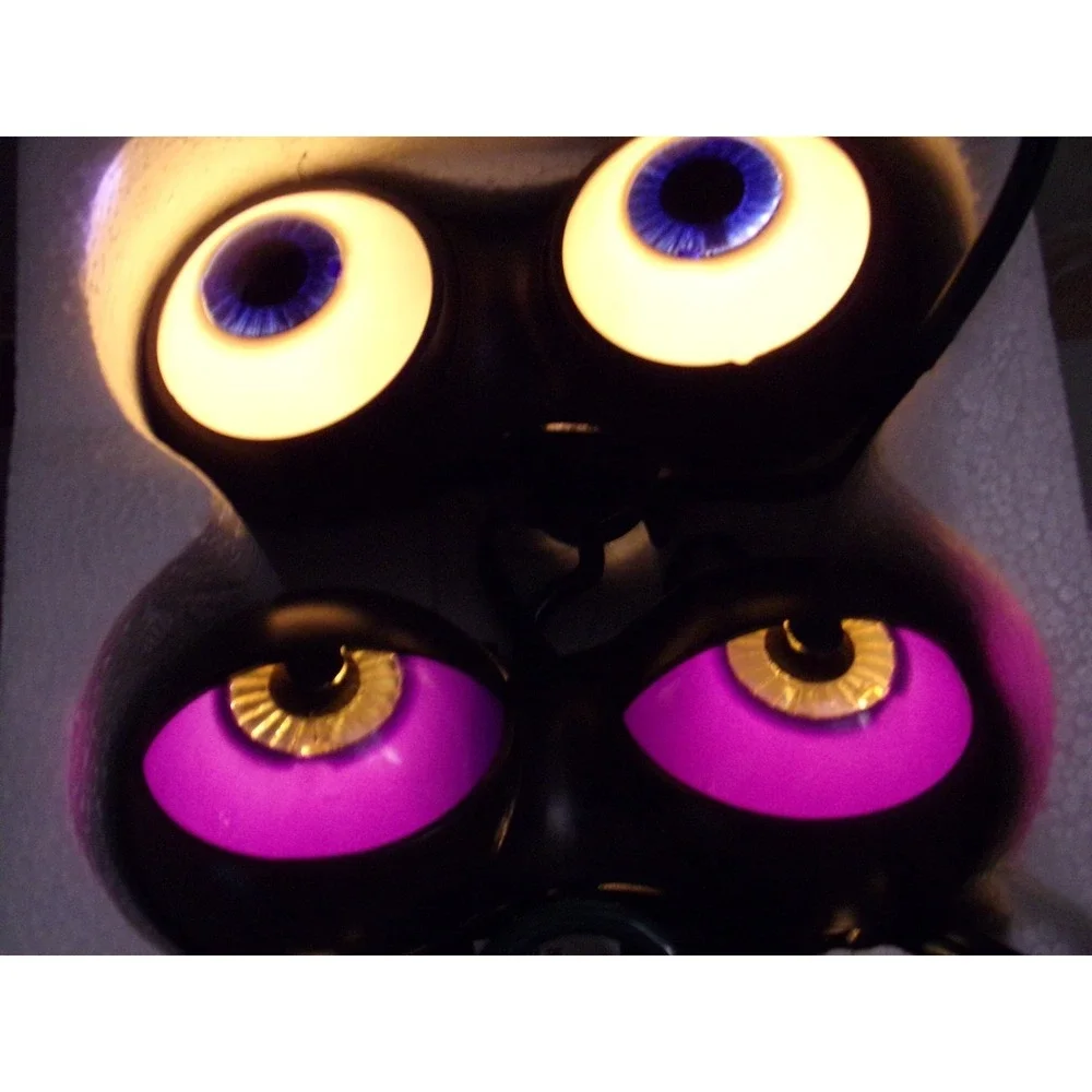Halloween Flashing Eyes Eyeball Lights Peep n' Peepers Spooky Lighted